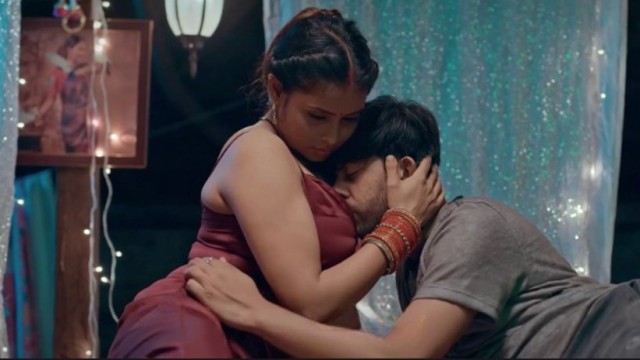 Kissa E02 ULLU Telugu Hot Web Series