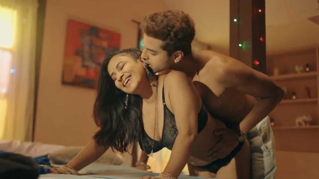 Indian Model Muskaan Agrawal Hot Video